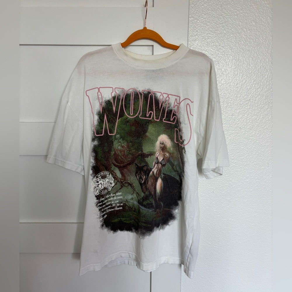Darc Sport Rare Frank Frazetta “Born Wild” Oversized Premium Tee in Pink / White